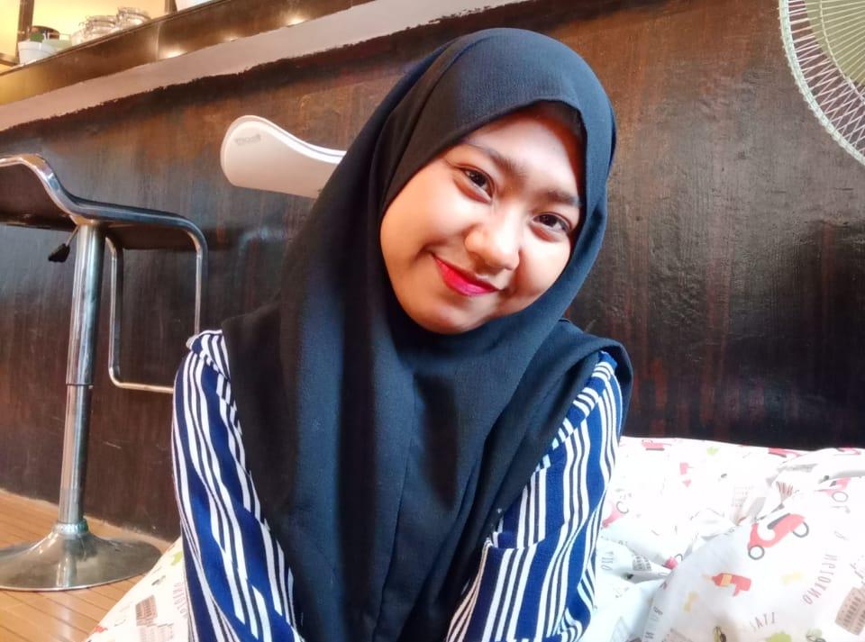 Kisah Destri, Remaja Berparas Cantik Asal Konsel yang Pilih Masuk Islam