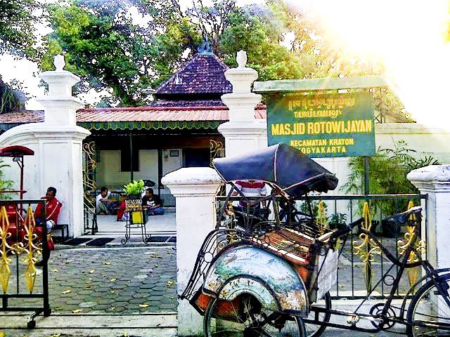Peran Penting Masjid Rotowijayan dalam Perjalanan Sejarah Kraton Mataram