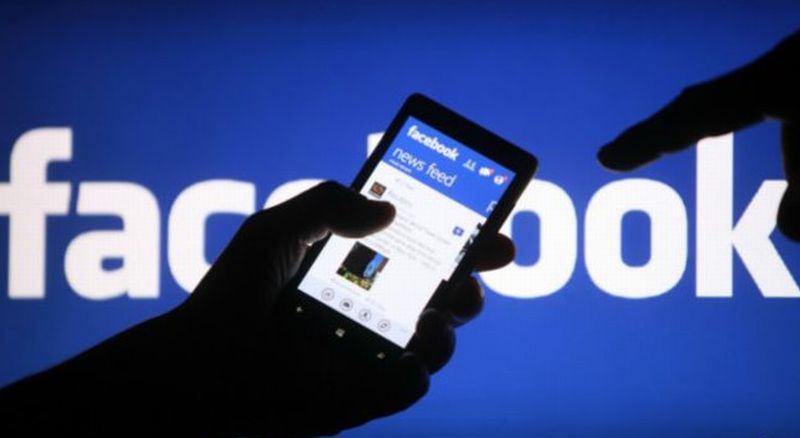 CEO Facebook Mark Zuckerbeq Diminta Blokir Konten Islamofobia