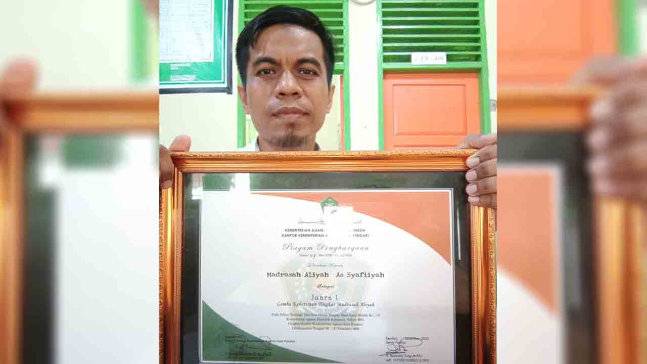 Dukung Go Green Madrasah, MA Asy-syafiiyah Sabet Penghargaan