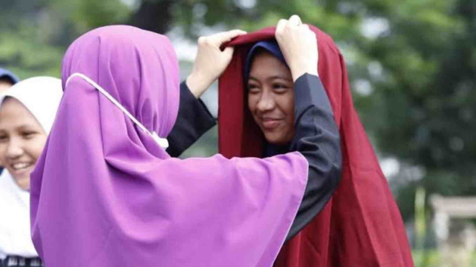 Perempuan Muslim Balig Wajib Tutup Aurat, Berikut Dalilnya
