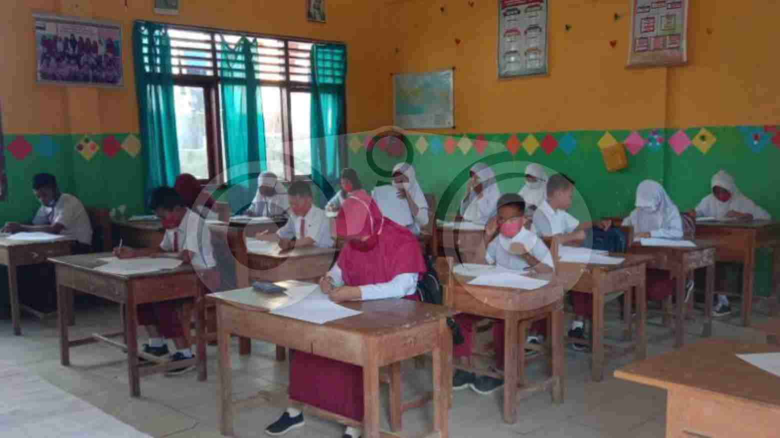 Sekolah di Bombana Gelar Ujian Sekolah Tatap Muka