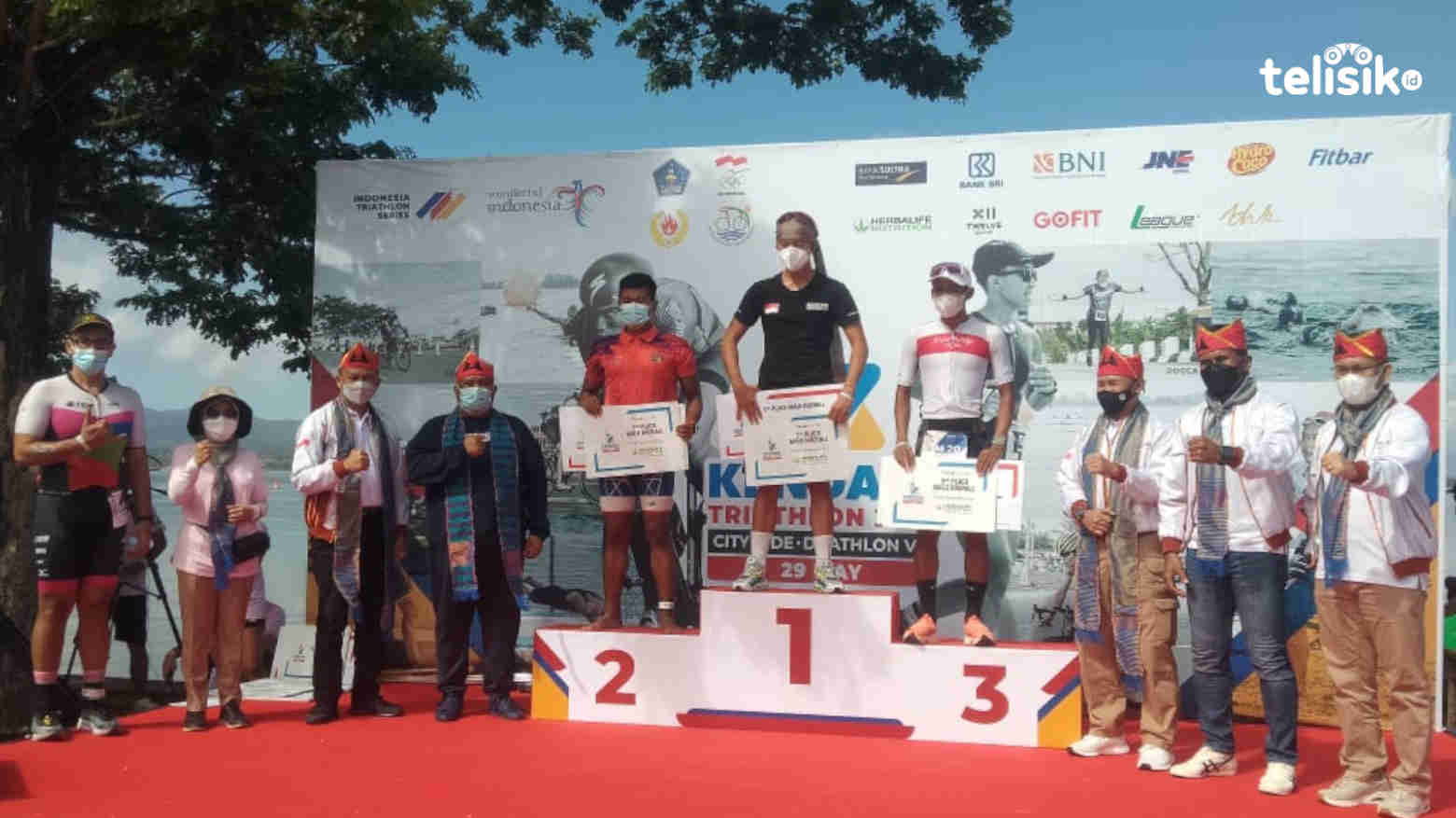 Juara Kendari Triatlhon 2021 Didominasi Atlet Jawa Timur, Dapat Bonus dari KONI Sultra