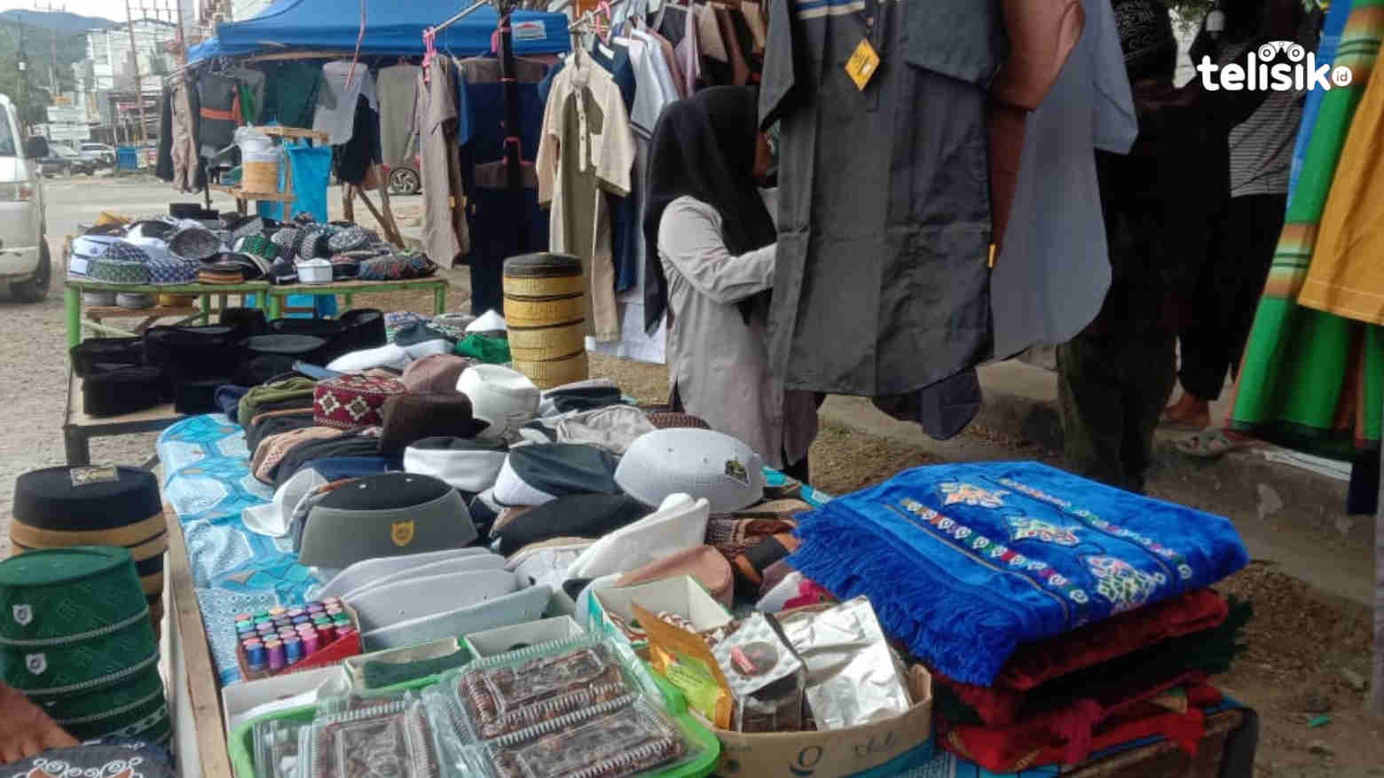 Selama Ramadan, Pedagang Gamis dan Peci di Kolaka Raup Omzet hingga Rp 20 Juta