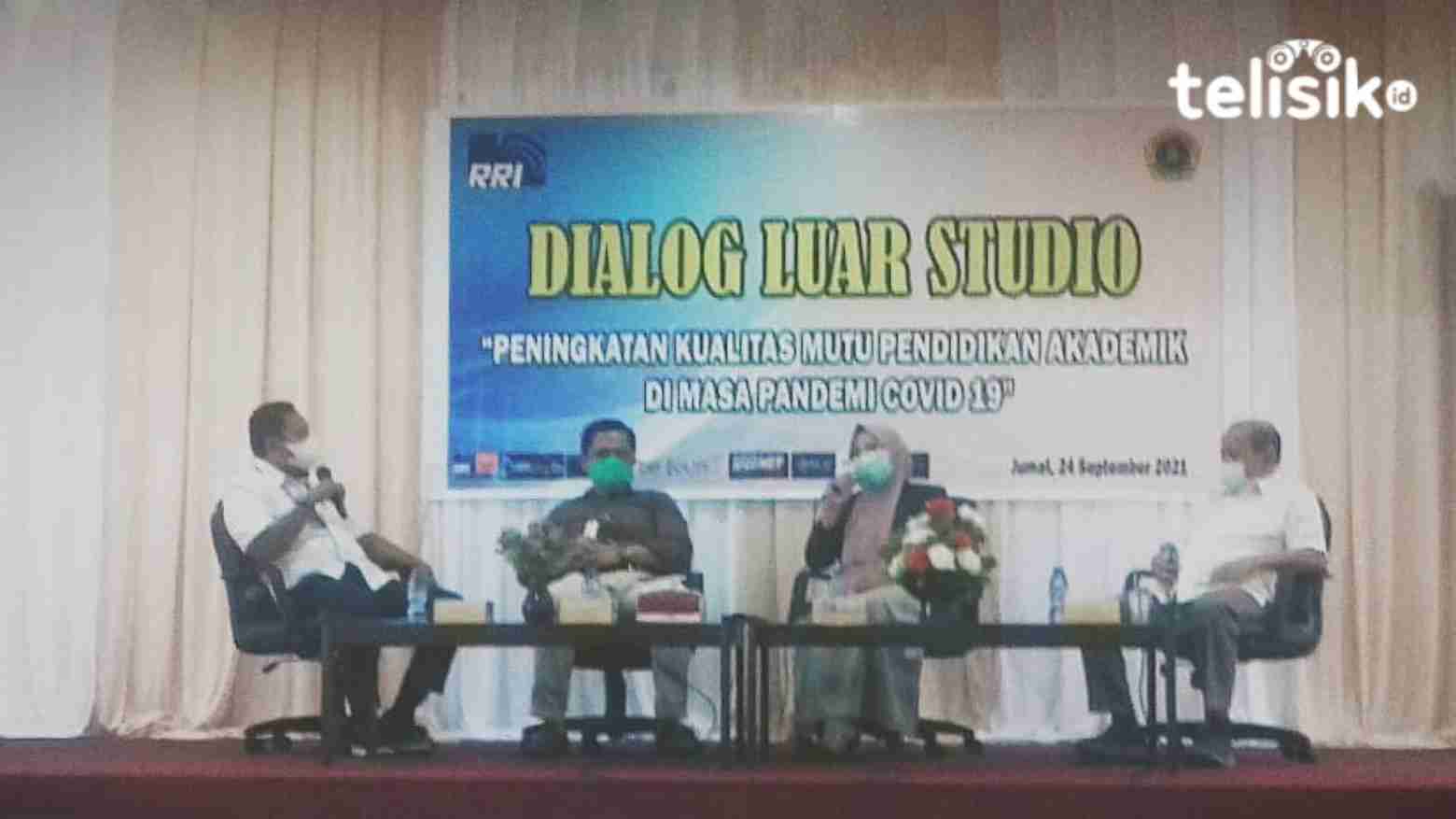 Gandeng Media, Universitas Mandala Waluya Kendari Gelar Dialog Interaktif