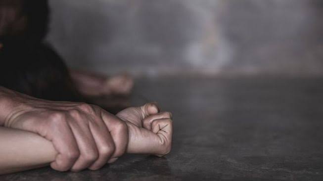 Berawal Saling Chating, Gadis Remaja di Konawe Diperkosa 4 Lelaki