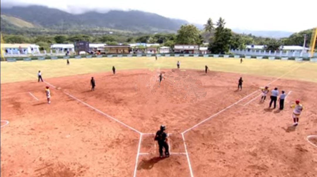 Tim Softball Putri Sultra Kalah 1-15 dari Papua