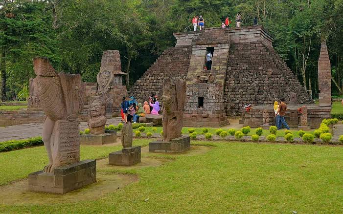 Candi Sukuh, Mirip Piramida Suku Maya di Meksiko