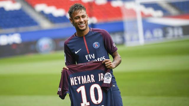 Mengejutkan, PSG Ingin Jual Neymar ke Barcelona