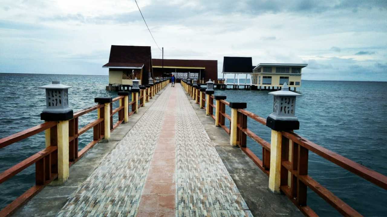 Dermaga Wisata Barakati Tomia, Tawarkan Pesona Laut di Ujung Pulau