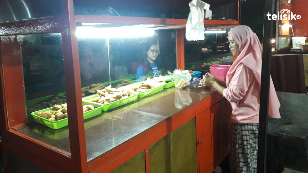 Minyak Goreng Langka dan Mahal, Penjual Gorengan di Kendari Terancam Gulung Tikar