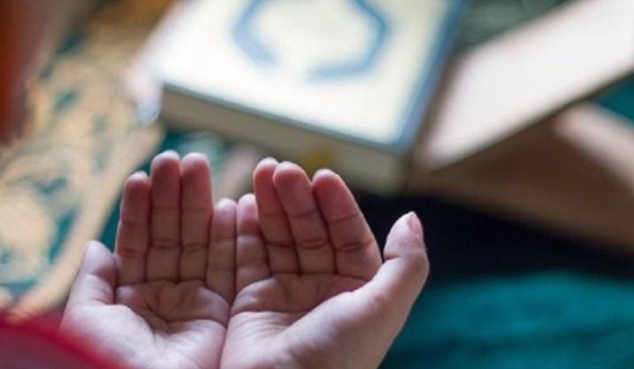 3 Waktu Terkabulnya Doa di Bulan Ramadan