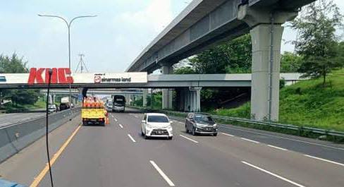 Polda Metro Jaya Terapkan One Way, Lalin Tol Jakarta-Cikampek Terpantau Lancar