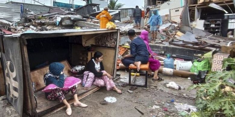 4 Fakta Gempa 5,8 Magnitudo yang Guncang Mamuju, Ribuan Warga Mengungsi