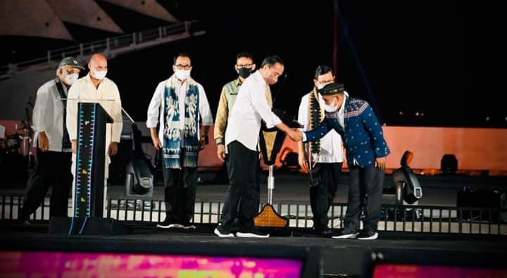 Jokowi Resmikan Kawasan Marina di Labuan Bajo NTT