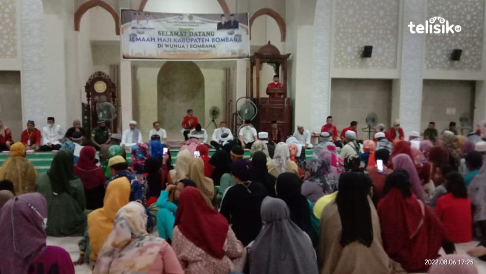 Jemaah Haji Tiba di Bombana, Status Bersih dari COVID-19