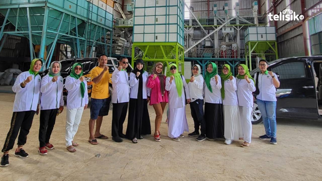 Pemuda Tani HKTI Sulawesi Tenggara Kunjungi Pabrik Beras di Konawe Selatan