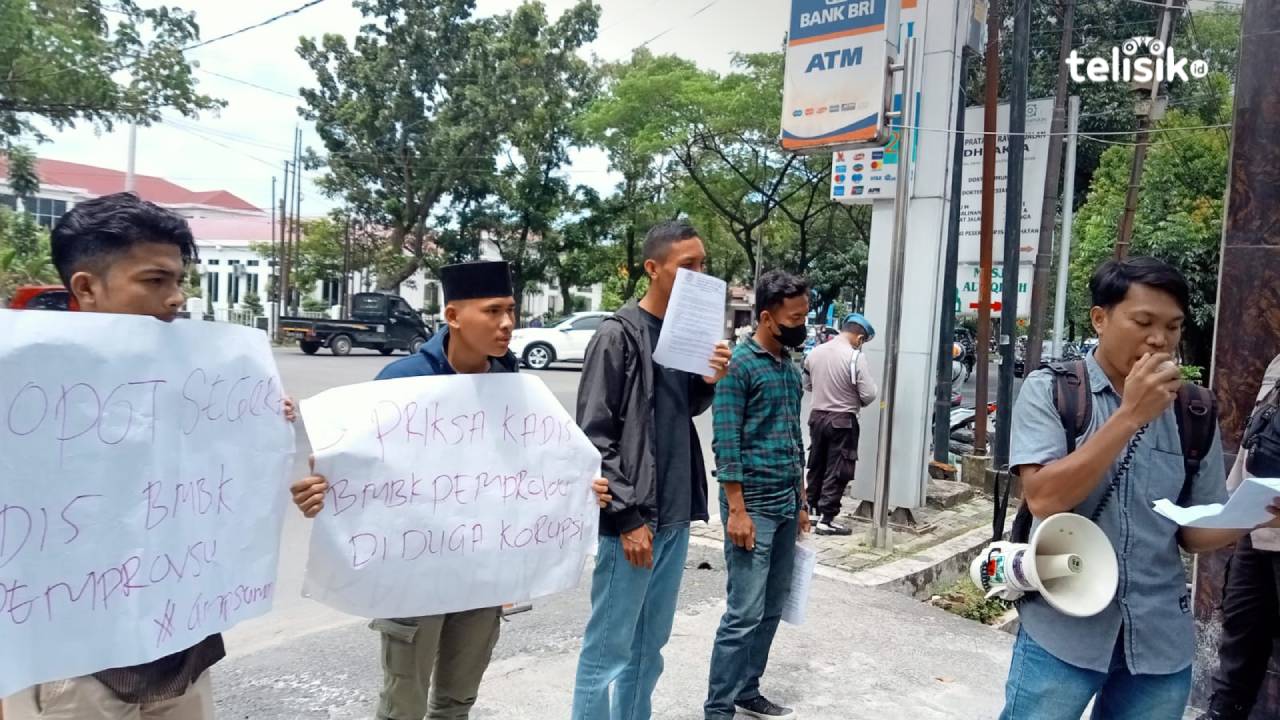 Diduga Korupsi, Mahasiswa Minta Jaksa Periksa Kadis BMBK Provinsi Sumatera Utara