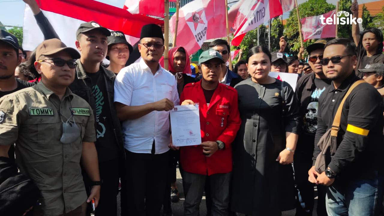 Didukung PKS, GMNI di Surabaya Demo Tolak Kenaikan BBM