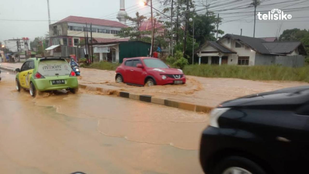 Sejumlah Wilayah Kota Kendari Terendam Banjir Akibat Hujan