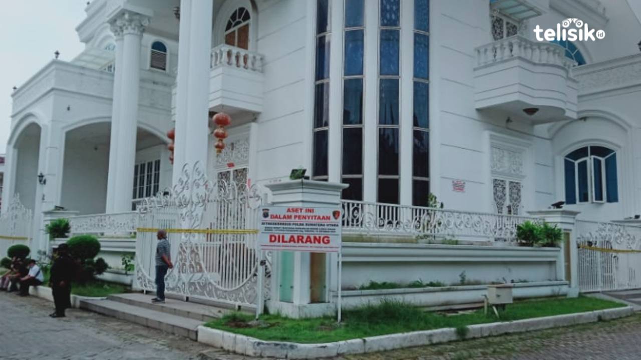 Rumah Megah Senilai Rp 30 Miliar Milik Bos Judi Apin BK Disita Polisi