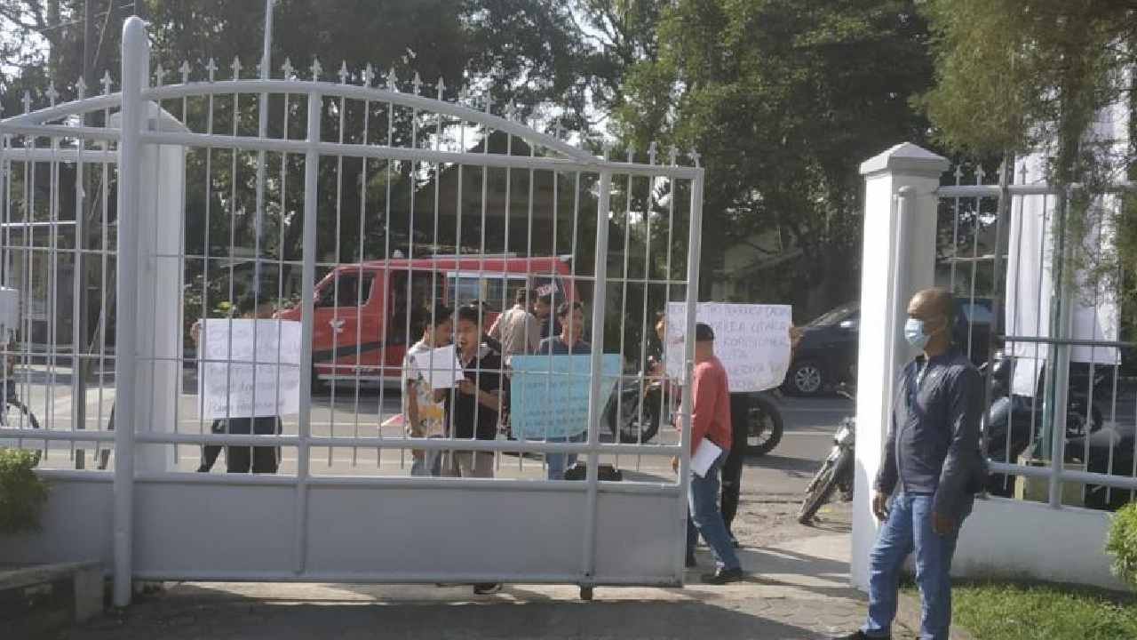 KPU Padang Lawas Utara Diduga Terima Suap Loloskan Kader Partai jadi PPK
