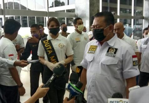 Rapid Tes Tiba di Kendari, Ketua MPR-RI Minta Pemda Percepat Pemeriksaan