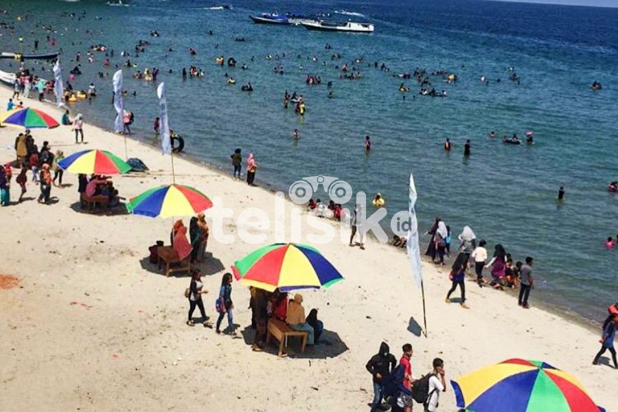 Foto Humanis: Geliat Wisata Tanjung Taipa