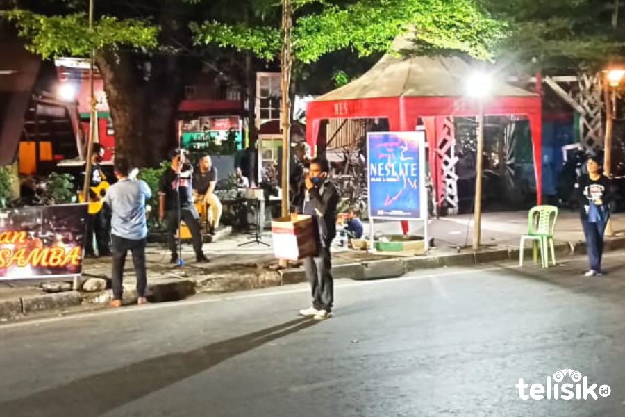 Komunitas Penyanyi Jalanan Makassar Galang Dana untuk Luwu Utara