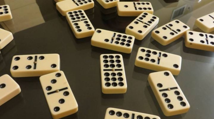 Lima Pemain Judi Domino Ditangkap Namun Kembali Dibebaskan - telisik.id