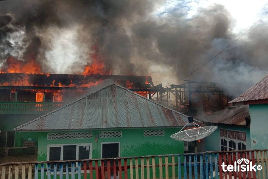 Di Muna, Rumah Rusman Ludes Terbakar