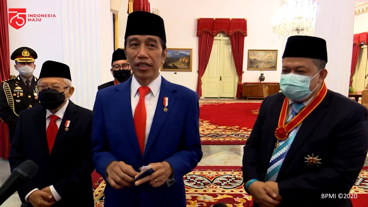 Jokowi Beber Alasan Pemberian Penghargaan ke Fahri Hamzah dan Fadli Zon