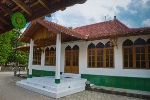 Masjid Pathok Negoro Dongkelan, Tempat Ibadah Sekaligus Benteng Pertahanan