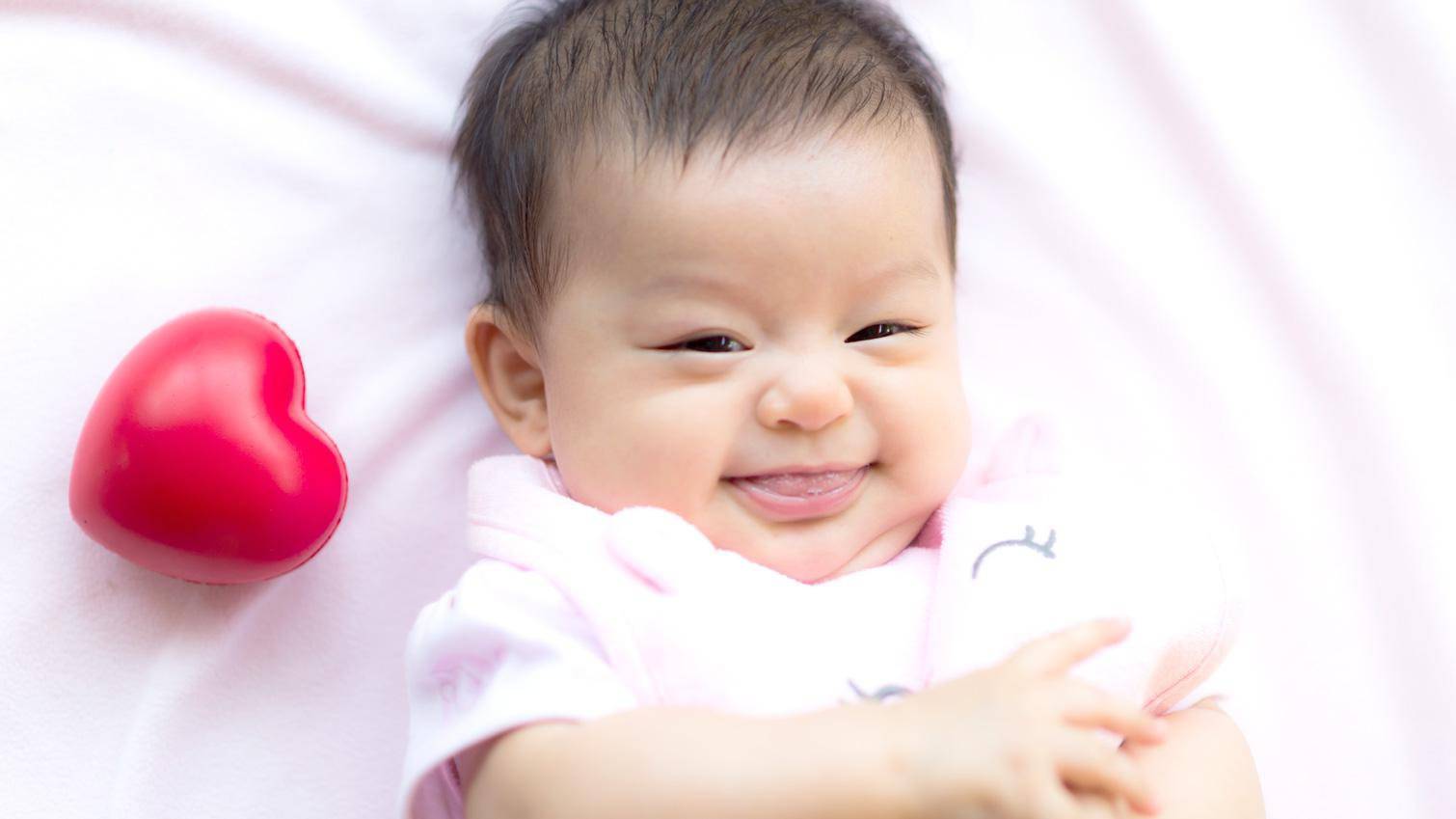 3 Tips Dukung Perkembangan Kognitif dan Fisik Bayi