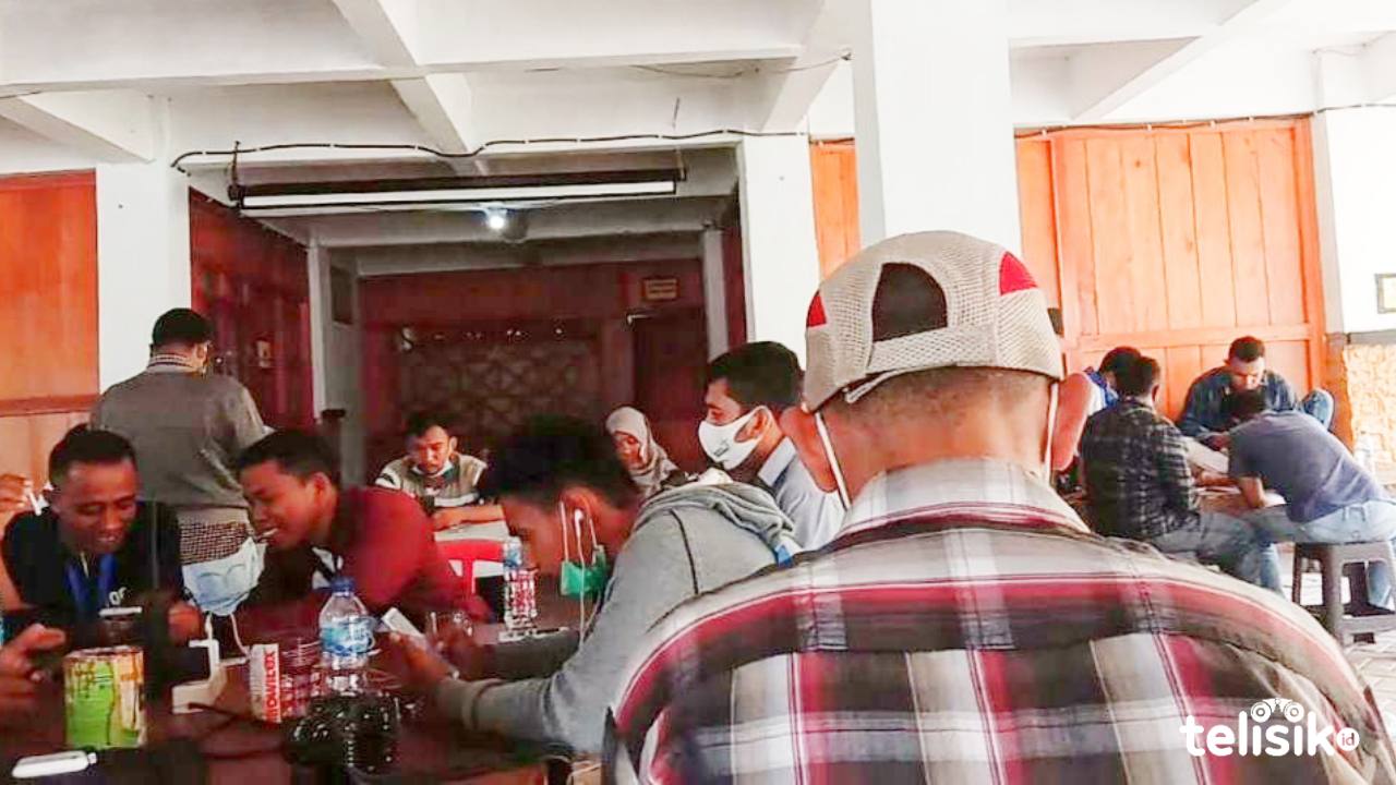 Wartawan Kecewa Tidak Diizinkan Liput Langsung Debat Pilkada di Wakatobi