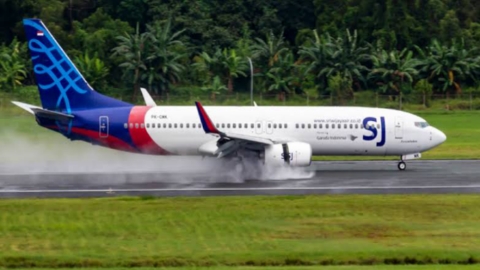 Dirut Sriwijaya Air Sebut Pesawat SJ 182 Layak Terbang