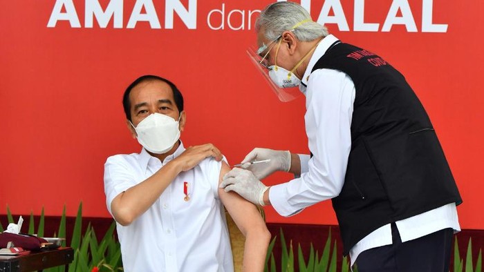 Presiden Jokowi Hari Ini Disuntik Vaksin COVID-19 Dosis Kedua