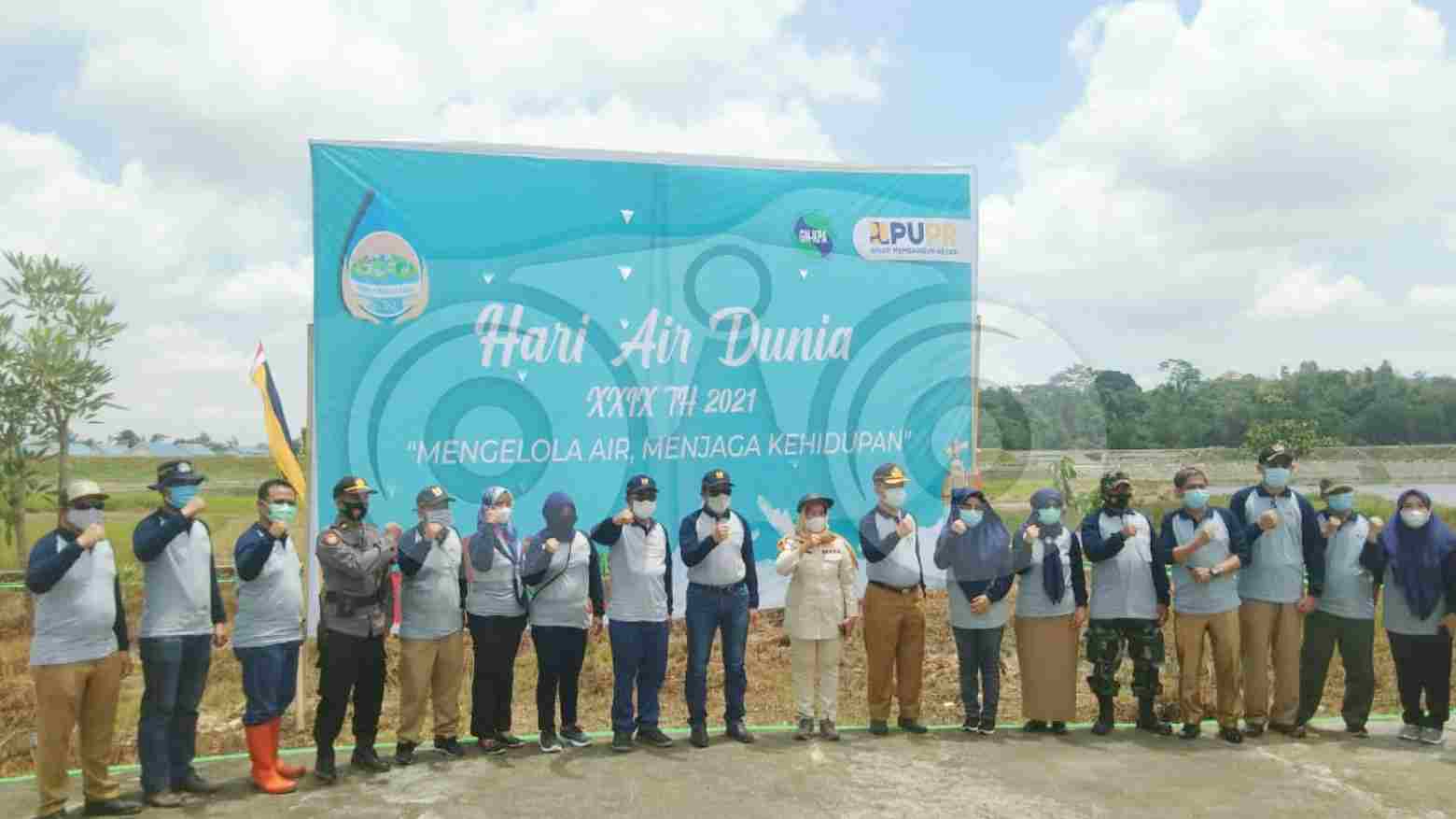 Tanam Ratusan Pohon Produktif, Keluarga Besar BWS Sungai Sulawesi IV Kendari Peringati Hari Air Dunia ke-29