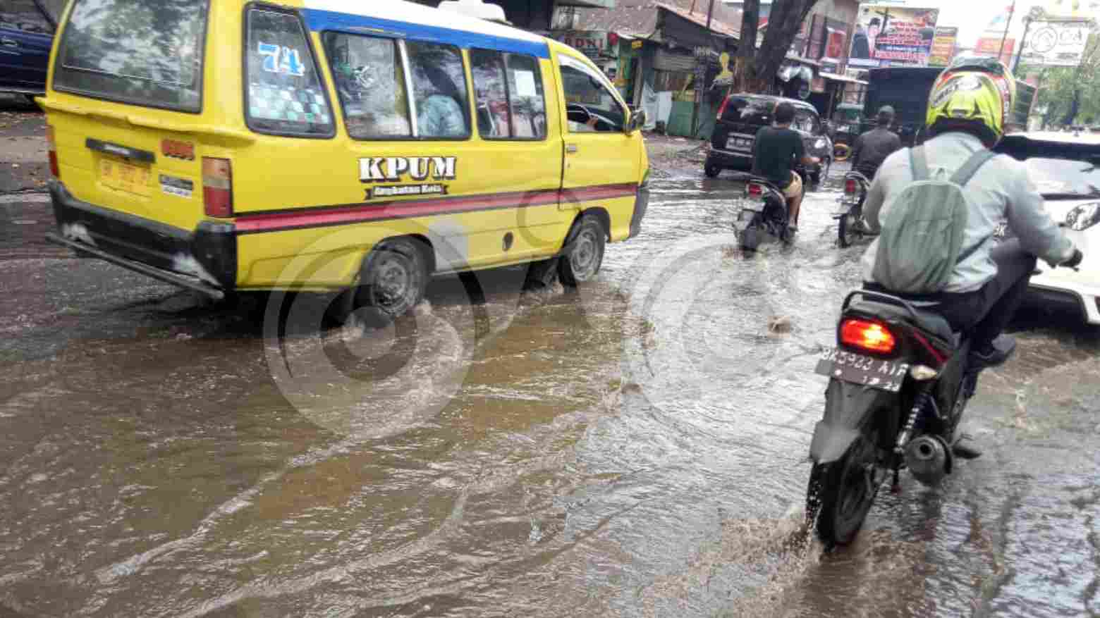 Warga Harap Menantu Jokowi Bisa Atasi Banjir di Medan