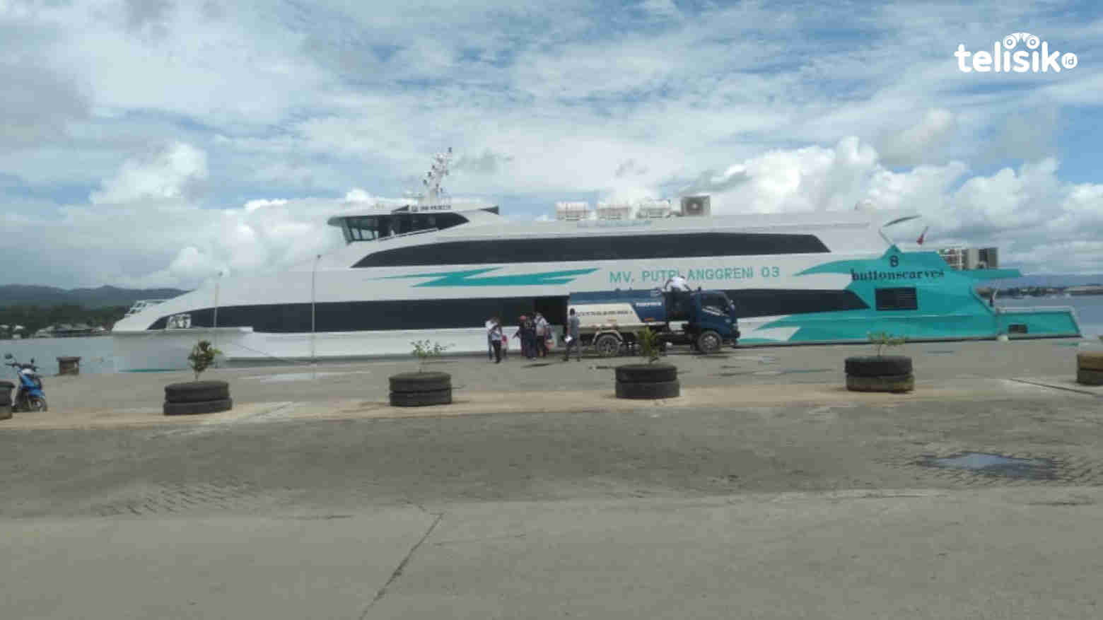 Kapal Cepat Puteri Anggareni 03 dari Raha Tertahan di Kendari - telisik.id