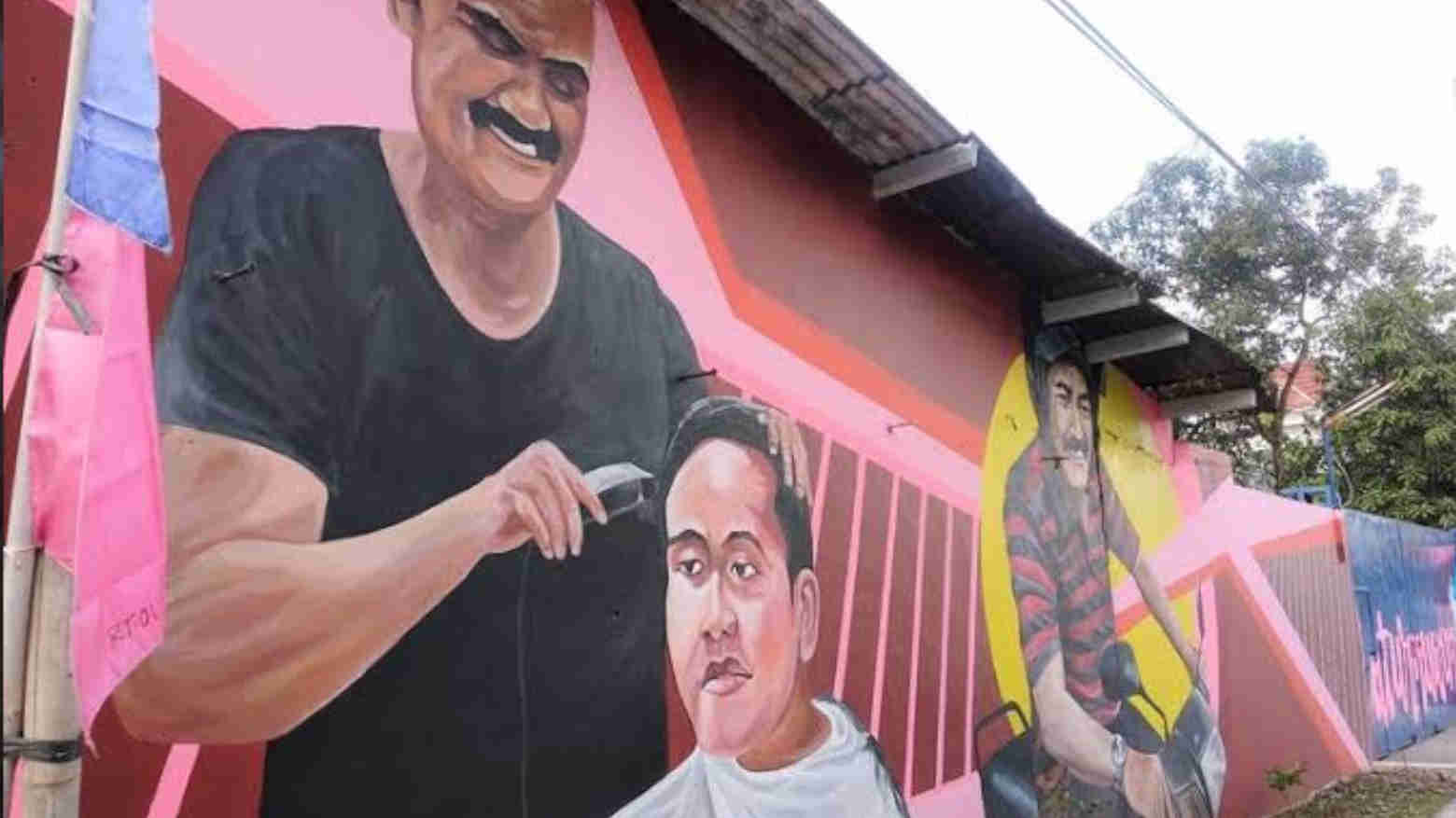 Muncul Mural Mantan Wali Kota Solo Cukur Rambut Putra Jokowi