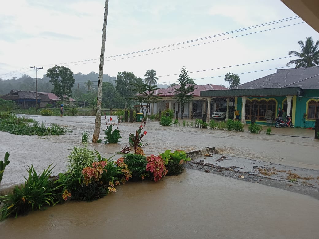 Banjir Rendam Sejumlah Rumah di  Nias