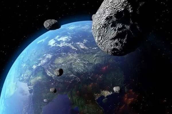 Asteroid Sebesar Menara Eiffel Bakal Melaju Cepat ke Bumi, Berpotensi Bahaya