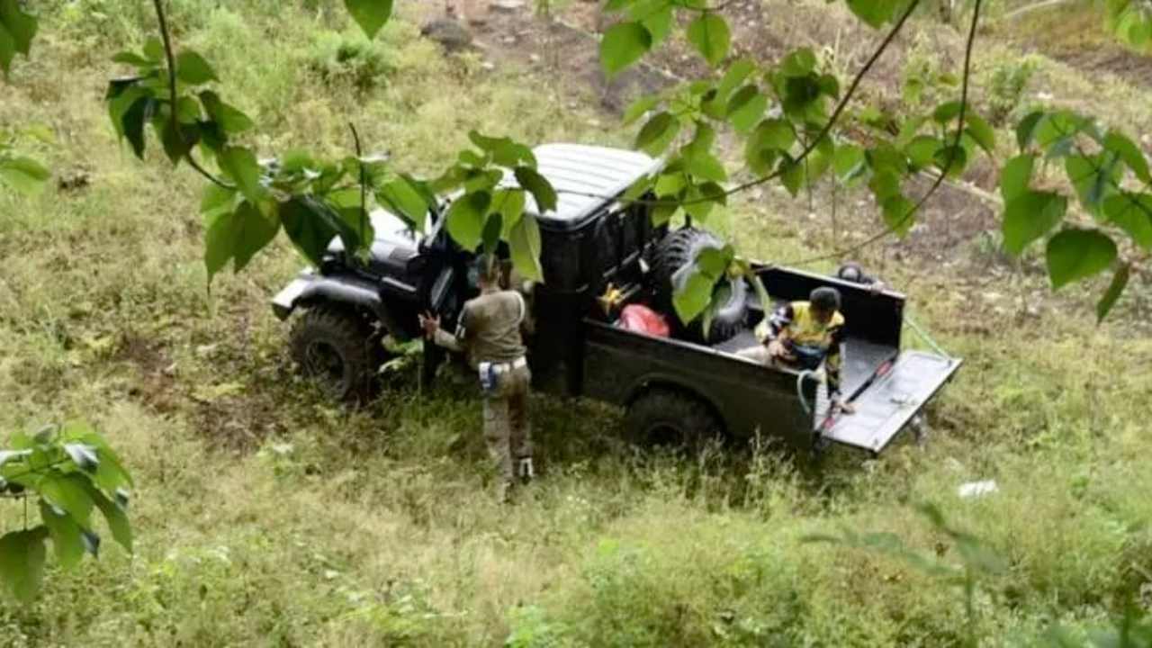 Gubernur Gorontalo dan Istri Alami Kecelakaan, Mobil Masuk Jurang