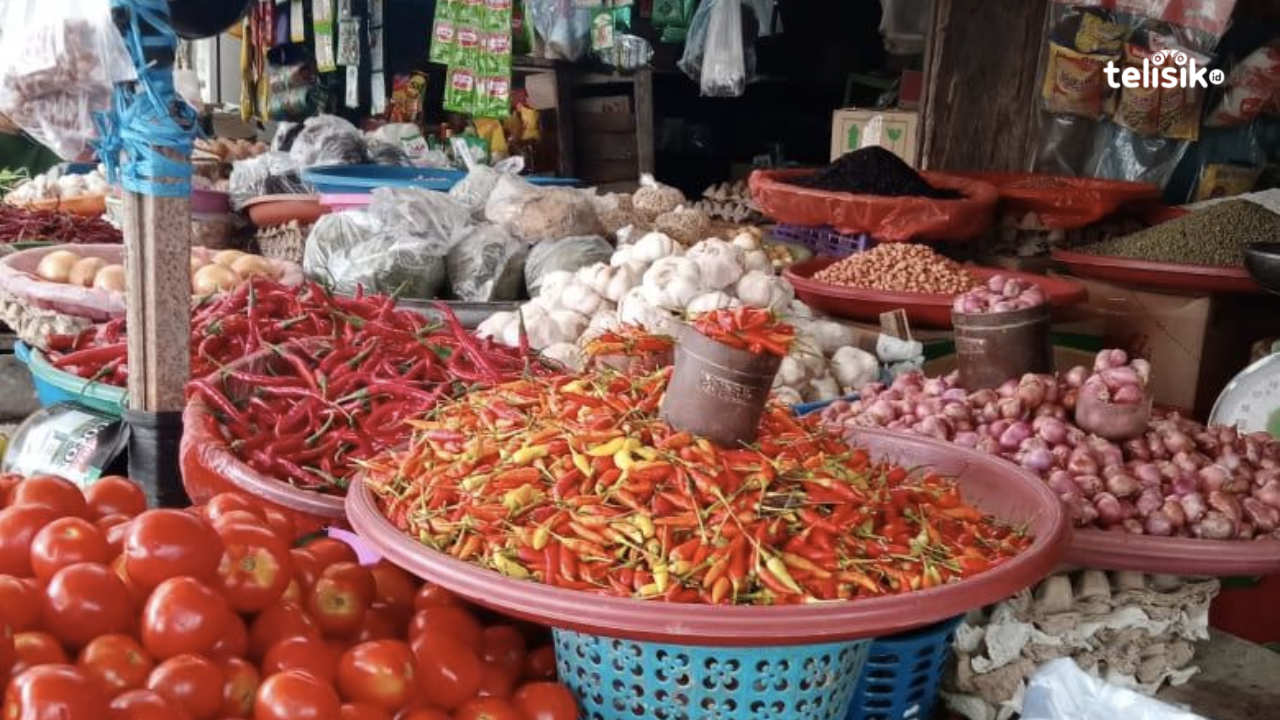 Jelang Natal Dan Tahun Baru, Harga Cabai Melonjak - Telisik.id