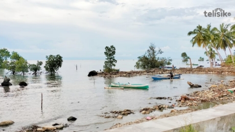 Soal Kapal Rusak Diterjang Ombak, Sekda Kolut: Letak Tambat Labu Murni Pilihan Nelayan