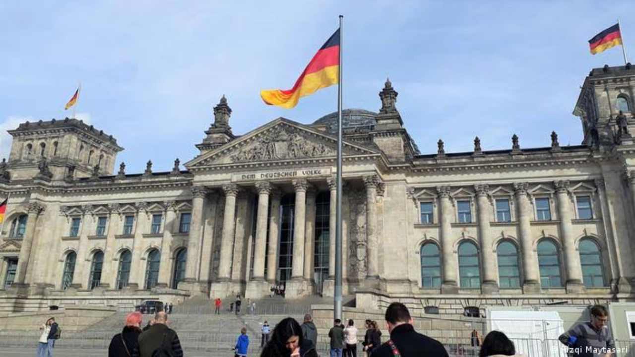 Siapkan Berkas Kamu, Jerman Akan Rekrut 400.000 Pekerja dari Luar Tiap Tahun