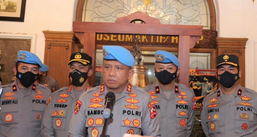 Cek Ruang Tahanan, Polrestabes Surabaya Disidak Propam Mabes Polri ...