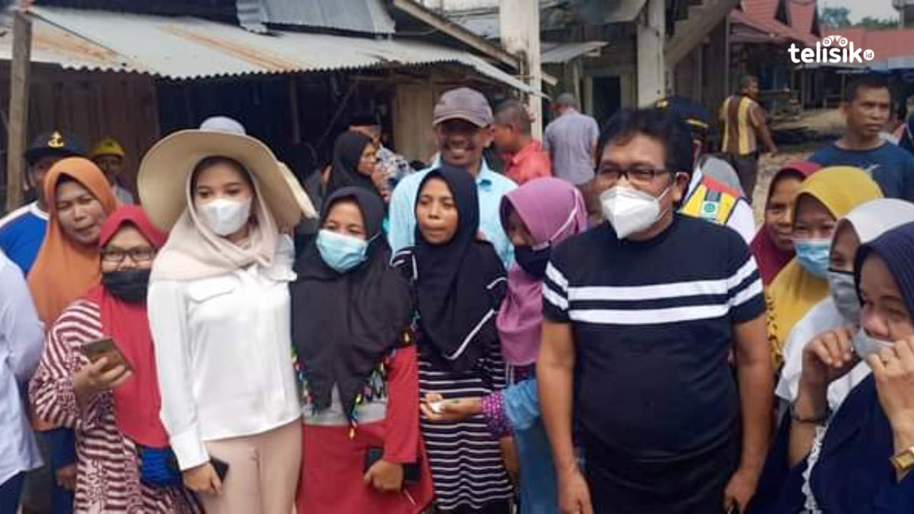 Pastikan Kebutuhan Anggaran Pembangunan Pasar Wakuru, Ridwan Bae Ajak Wamendag ke Muna