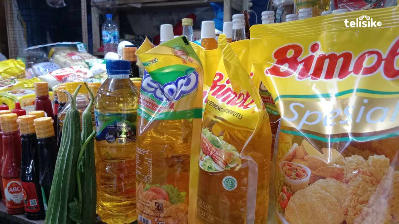 Sabar Bun! Harga Minyak Goreng di Pasar Tradisional Kota Kendari Masih Mahal